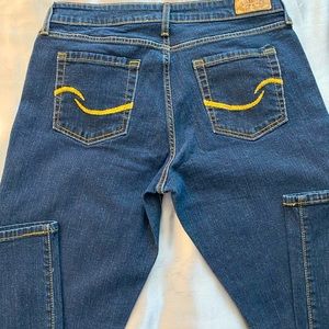 Levi Strauss MidRise Straight Leg Jeans Sz 12. Great buy. Last few days listed